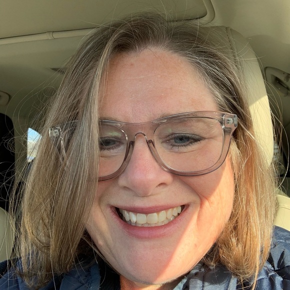 Meet your Posher, Mary - Picture 2 of 2